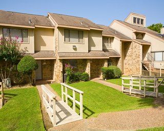 Villas On The Lake Montgomery Exterior photo