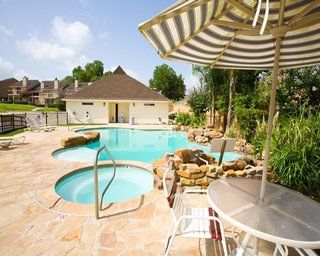 Villas On The Lake Montgomery Exterior photo